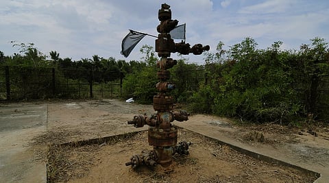 காவிரி டெல்டா: ஹைட்ரோ காா்பன் எடுக்க புதிய உரிமம் வழங்கவில்லை! - தமிழக அரசு