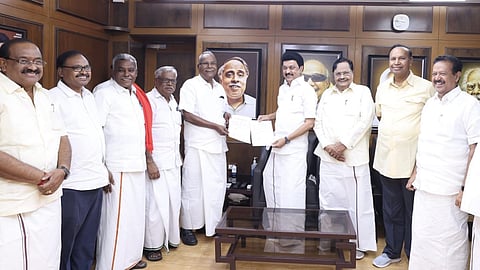 அறிவாலயத்தில் மார்க்சிஸ்ட் தலைவர்கள்