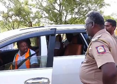 கோர்ட்டுக்கு அலைய வச்சுடுவேன்… மிரட்டிய வேட்பாளர் மீது வழக்கு!