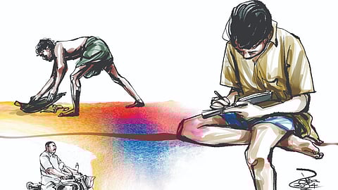 ஆடு மேய்க்க ஆள் வேணும்