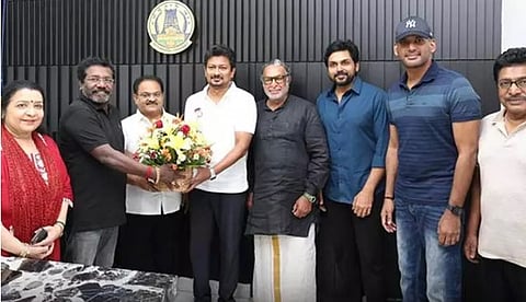 துணை முதல்வர் உதயநிதி ஸ்டாலினை நேரில் சந்தித்து வாழ்த்து தெரிவித்த நடிகர் சங்கத்தினர்