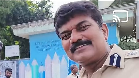 பணியிடை நீக்கம் செய்யப்பட்ட ஐ.பி.எஸ். அதிகாரி மகேஷ் குமார்