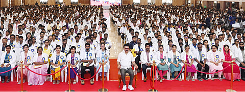 2,642 மருத்துவர்களுக்கு ஒரே நாளில் நியமன உத்தரவு!