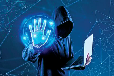 இணையவழிக் குற்றங்கள் எனும் அதல பாதாளம்