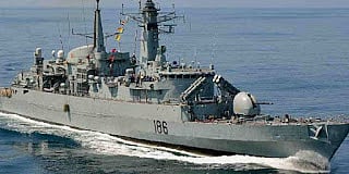 பாகிஸ்தான் கொடி கப்பல்களுக்கு தடை- இந்தியா பதிலடி!