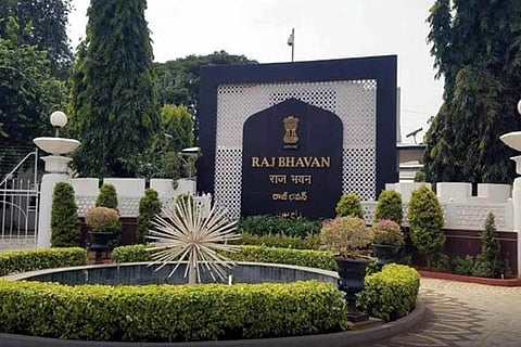 ஆளுநர் மாளிகையில் இருந்து ஆவணங்கள், ஹார்ட் டிஸ்க்குகள் திருட்டு...முக்கிய குற்றவாளி சிக்கினார்!