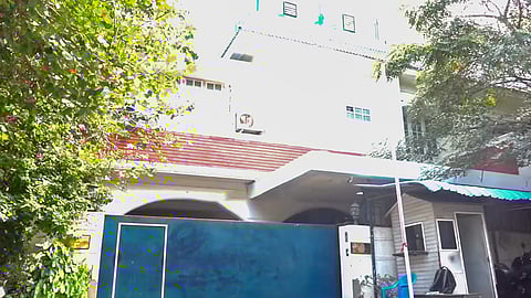 ஈசிஆரில் உள்ள சரத்குமார் வீடு