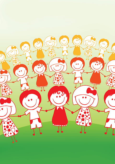 திமிறி எழுக சிறுமி!