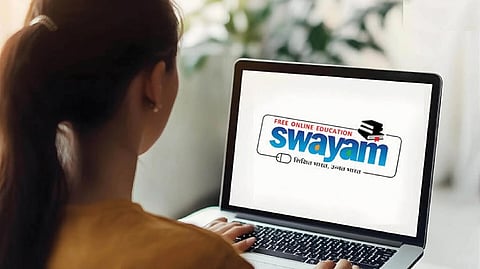 ஸ்வயம் தேர்வு- தமிழக மாணவர்களுக்கு வேறு மாநிலத்தில் மையம்!