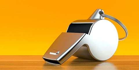 சேப்பாக்கம் மைதானத்துக்குள் விசில் கொண்டு செல்ல தடை!