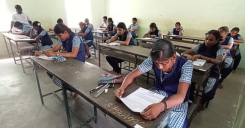 பிளஸ் 2 பொதுத்தேர்வு