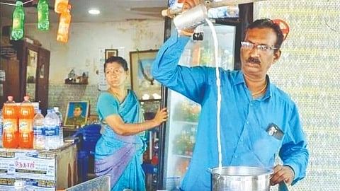 நான் ஒரு சாதாரண டீக்கடைக்காரன்தான்!