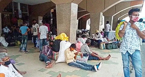 অসম অভিমুখে দিল্লী-কেৰালা-মহাৰাষ্ট্ৰ-কৰ্ণাটকৰ পৰা ৰেলত ১৪ হেজাৰ লোক