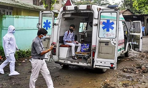 তলাবন্ধৰ মাজতে গুৱাহাটীত ৩৮০জন ক'ৰ'না আক্ৰান্ত চিনাক্ত