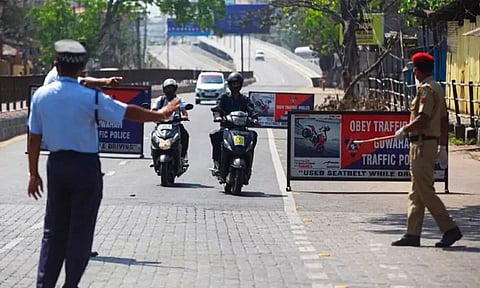 ক'ৰ'নাৰ সংক্ৰমণ বৃদ্ধিঃ পুনৰ সম্পূৰ্ণ তলাবন্ধ যোৰহাট নগৰত!