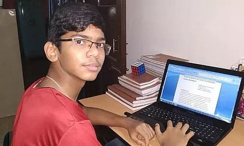 লক-ডাউনত অভিলেখ গঢ়িলে অসমৰ ছাত্ৰই, ৰেকৰ্ড বুকত নাম অন্তৰ্ভুক্তি