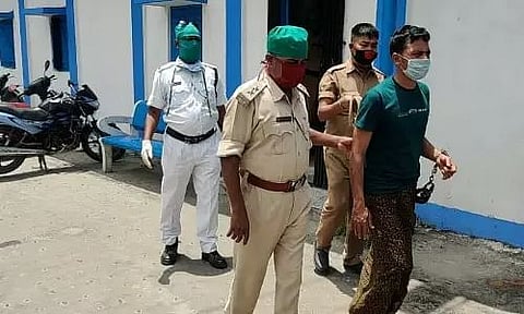 শিলিগুৰিৰ ৰেড লাইট অঞ্চলত গ্ৰেপ্তাৰ অসমৰ কিশোৰী অপহৰণকাৰী