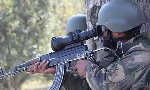 পুলৱামাত সন্ত্ৰাসবাদীৰে সংঘৰ্ষঃ জোৱান ছহিদ