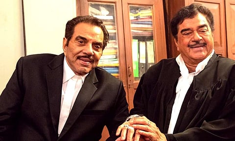 ধৰ্মেন্দ্ৰক প্ৰেম-ৰোমান্সৰ ' বাদশ্বাহ' আখ্যা শত্ৰুঘ্ন সিনহাৰ