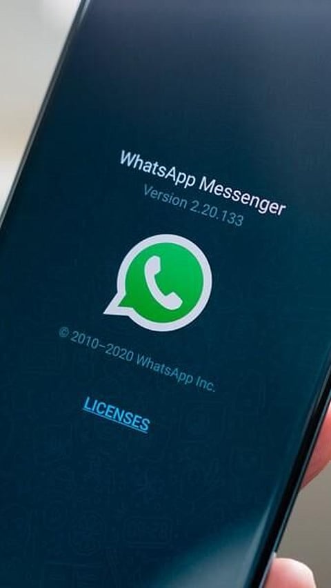 আপুনি ভাৱেনে, ৱাটছ আপেও আপোনাৰ বহু কথা জানে