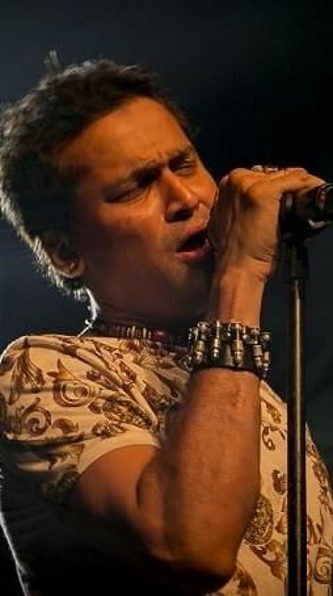 অসমীয়া গায়কৰ দ্বাৰা পৰিৱেশন কৰা ১০ টা জনপ্ৰিয় বলীউড গীত