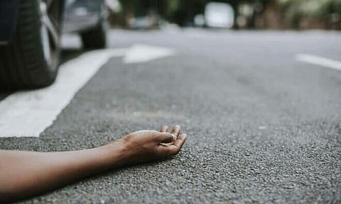 গুৱাহাটীঃ আৰক্ষীৰ গাড়ীয়ে খুন্দা মাৰে তিনিজন পথচাৰীক; গ্ৰেপ্তাৰ ড্ৰাইভাৰ