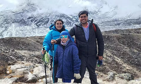 ইতিহাস সৃষ্টি কৰে ৭ বছৰীয়া পাঞ্জাৱ কিশোৰীয়ে, আৰোহণ কৰে ৫,৩৬৪ মিটাৰত মাউণ্ট এভাৰেষ্ট আধাৰ শিবিৰ