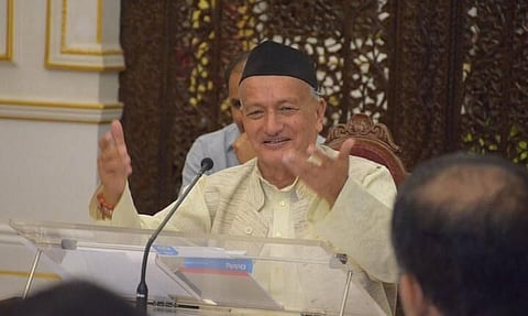 'ভিডিঅ' কনফাৰেন্সৰ জৰিয়তে যোগাযোগ কৰক', ৰাজ্যখনত ৰাজনৈতিক অস্থিৰতাৰ মাজত কয় মহাৰাষ্ট্ৰৰ ৰাজ্যপালে