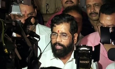 মহাৰাষ্ট্ৰৰ ৰাজনৈতিক সংকট: একনাথ চিন্দেৰ নেতৃত্বত বিদ্ৰোহীসকলে তেওঁলোকৰ গোটৰ নাম ৰাখিছে 'শিৱসেনা বালাচাহেব'