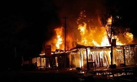 কাৰ্বি আংলঙত ভয়ংকৰ অগ্নিকাণ্ড, লাখ লাখ মূল্যৰ সম্পত্তি ধ্বংস