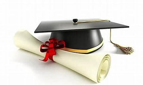 অসম: ভুৱা পিএইচডি ডিগ্ৰী ধাৰণ কৰাৰ অভিযোগত মাতি পঠোৱা হৈছে ৭০ জনক