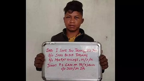 মেঘালয়ঃ কেব চালকক হত্যা কৰাৰ অপৰাধত আৰক্ষীয়ে গ্ৰেপ্তাৰ 'আই লাভ ইউ' আৰু তেওঁৰ দলটোক