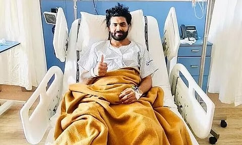 অস্ত্ৰোপচাৰ সফল; যিমান সোনকালে পাৰো ঘূৰি আহিম: জাডেজা(Jadeja)