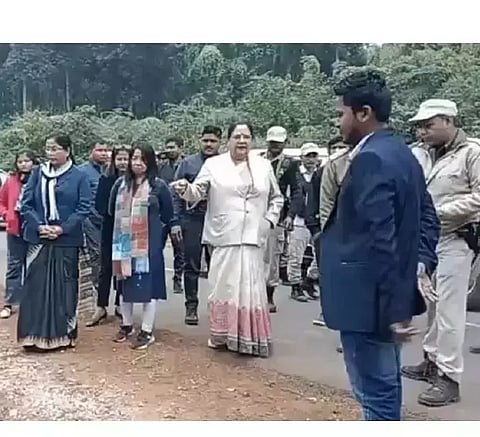 মুক্ৰ'ত গুলীচালনাৰ ঘটনাৰ সন্দৰ্ভত সংগঠনসমূহে স্মাৰক পত্ৰ দাখিল কৰে