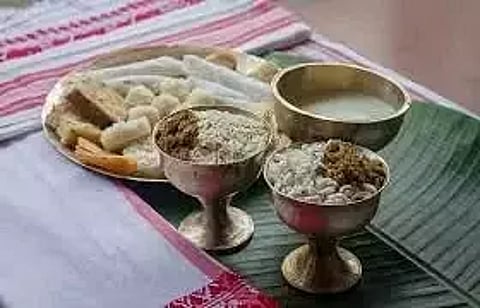 ভোগালী বিহু উদযাপনৰ বাবে সাজু অসমবাসী