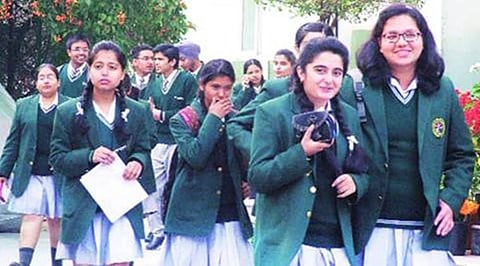 সমূহ ভাৰতত ভাল কাম প্ৰদৰ্শন কৰিছে আৰ্মী পাব্লিক স্কুলে