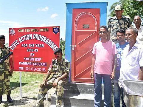 সীমা অঞ্চলৰ বিদ্যালয়ত বায়'টইলেত নিৰ্মান