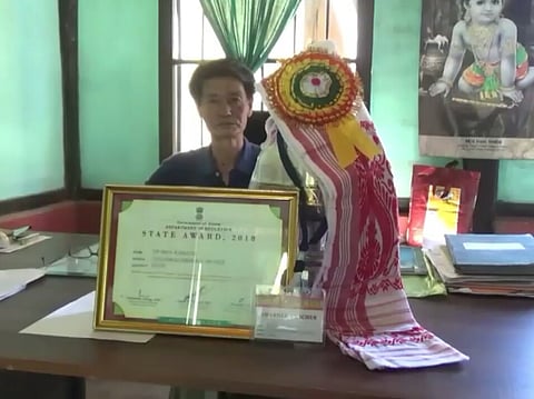 লংকাৰ শিক্ষকক ৰাজ্যিক আদৰ্শ শিক্ষকৰ পদৰে সন্মানীত