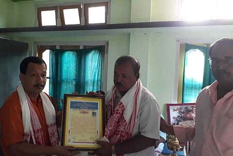 মঙলদৈত শিক্ষক-কৰ্মচাৰীক বিদায় সম্বৰ্ধনা