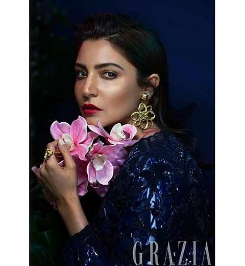 অনুষ্কা শৰ্মাৰ 'গ্ৰাজিয়া' আলোচনীত প্ৰকাশিত ফটো