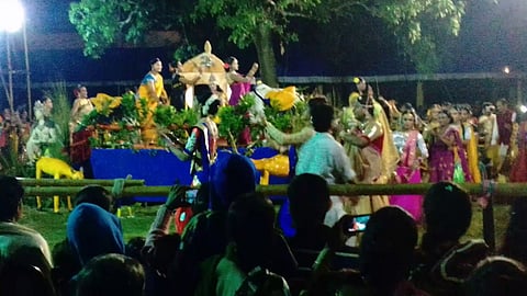 ৰাস পালনৰ বাবে কমিটি গঠন