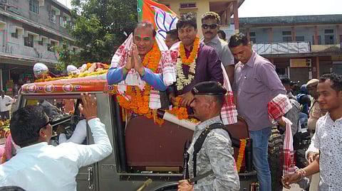 ঢেকিয়াজুলীত নিৰ্বাচনী প্ৰচাৰ মন্ত্ৰী ড° হিমন্ত বিশ্ব শৰ্মাৰ