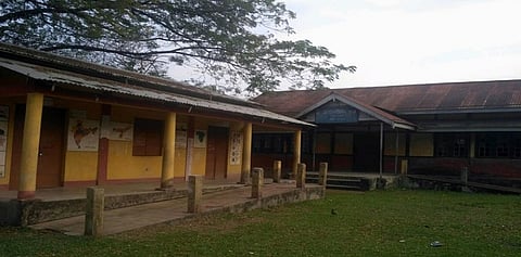 শোচনীয় অৱস্থা ৰাজ্যৰ প্ৰাথমিক বিদ্যালয়ৰ