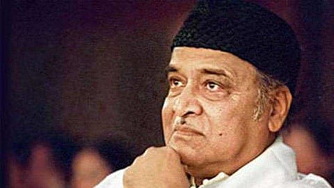 সংসদত ড° ভূপেন হাজৰিকা প্ৰতিমূৰ্তি স্থাপনৰ প্ৰসংগত প্ৰতিক্ৰিয়া পিপিএফৰ