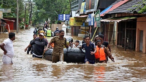 কেৰেলাত বানৰ সংহাৰী ৰূপ: ৪০ জনকৈ মৃত্যু , ১৪ জিলালৈ সতৰ্কতা