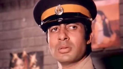 মেগাষ্টাৰ অমিতাভ বচ্চনক মুম্বাইৰ পুলিছে কৰা শুভেচ্ছাই মন জয় কৰিব আপোনাৰ