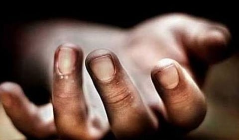 প্ৰেমিকাই মাক বাপেকৰ সহযোগত হত্যা কৰিলে প্ৰেমিকক, ঘৰৰ ভিতৰত পুতি থলে মৃতদেহ