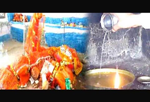 আচৰ্য্যকৰ! এটা মন্দিৰ, য'ত তেল নহয় চাকি জ্বলাবলৈ ব্যৱহাৰ হয় পানী