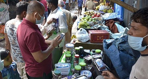 আজি, শনিবাৰৰ পৰা খুলিব পাৰিব নিম্নোক্ত দোকানসমূহ