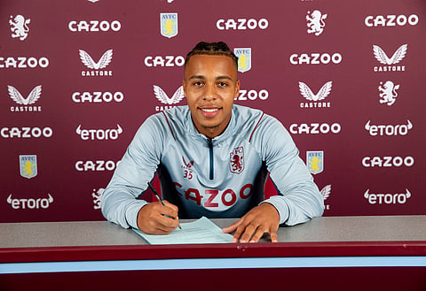 Alan Hutton 'really likes' Cameron Archer but Aston Villa chance comes too soon